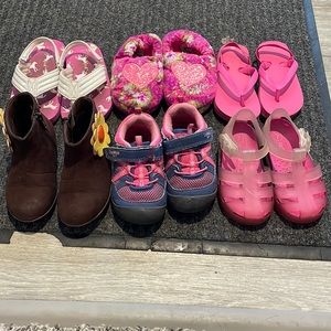 Size 7 Toddler Girl Shoe bundle